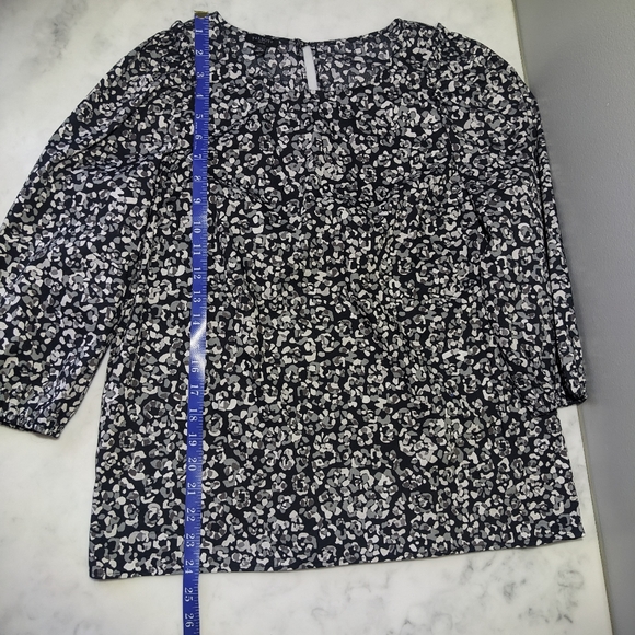 Talbots Top / Talbots Abstract Leopard Print - Picture 9 of 9
